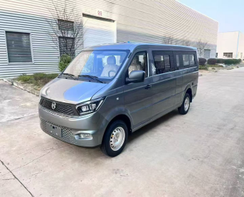 KAMA SP8 15-19 Seat Gasoline Minibus | 2.0L Engine